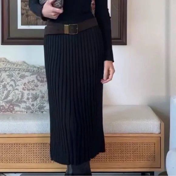 Quince Mongolian Cashmere Midi Skirt - Picture 2 of 13